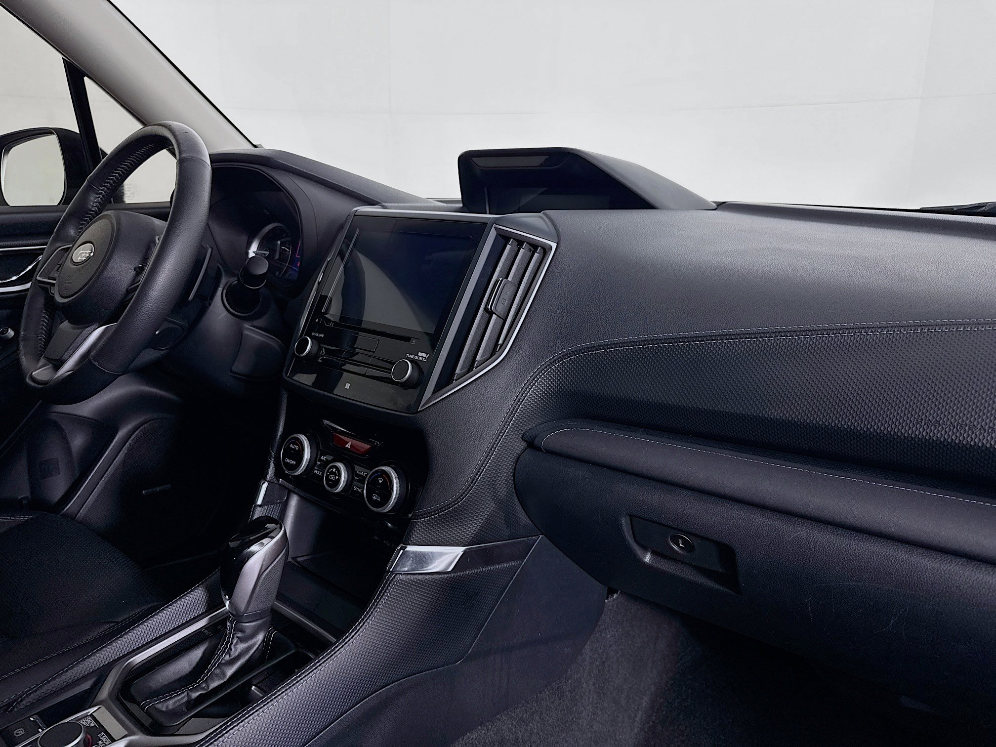 Used 2020 Subaru Forester Touring image 29