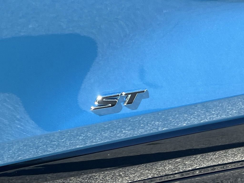 New 2026 Buick Encore GX Sport Touring image 23