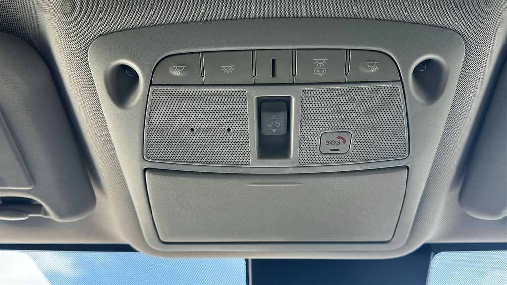 Used 2021 Nissan Rogue Sport SL w/ Premium Package FWD image 32