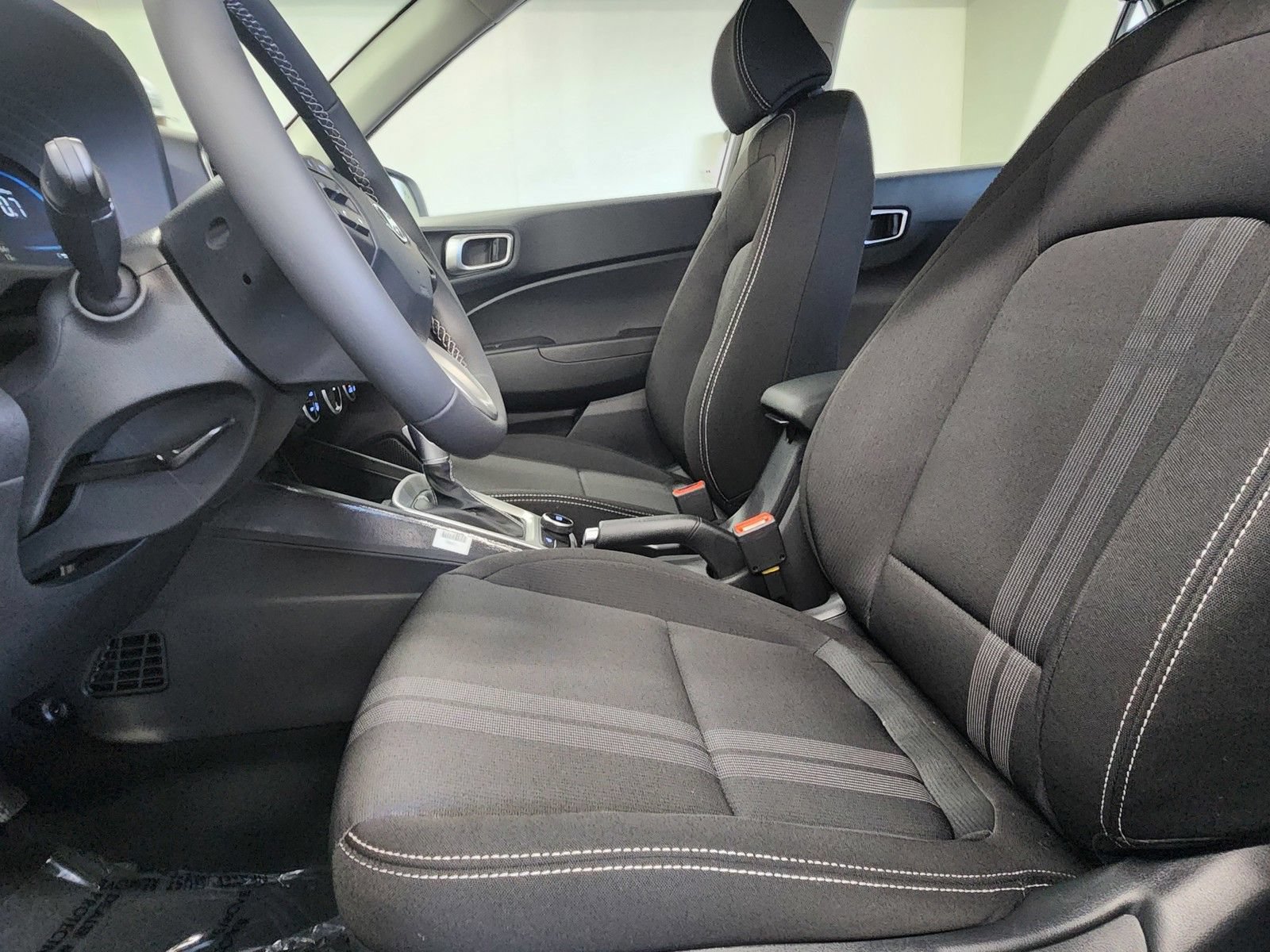 New 2026 Hyundai Venue SEL FWD image 22