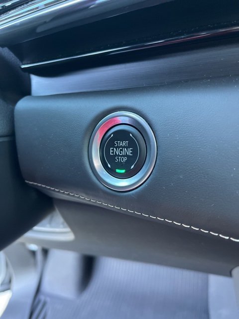 Used 2024 Cadillac Escalade Sport Platinum w/ Heavy-Duty Trailer Package image 28