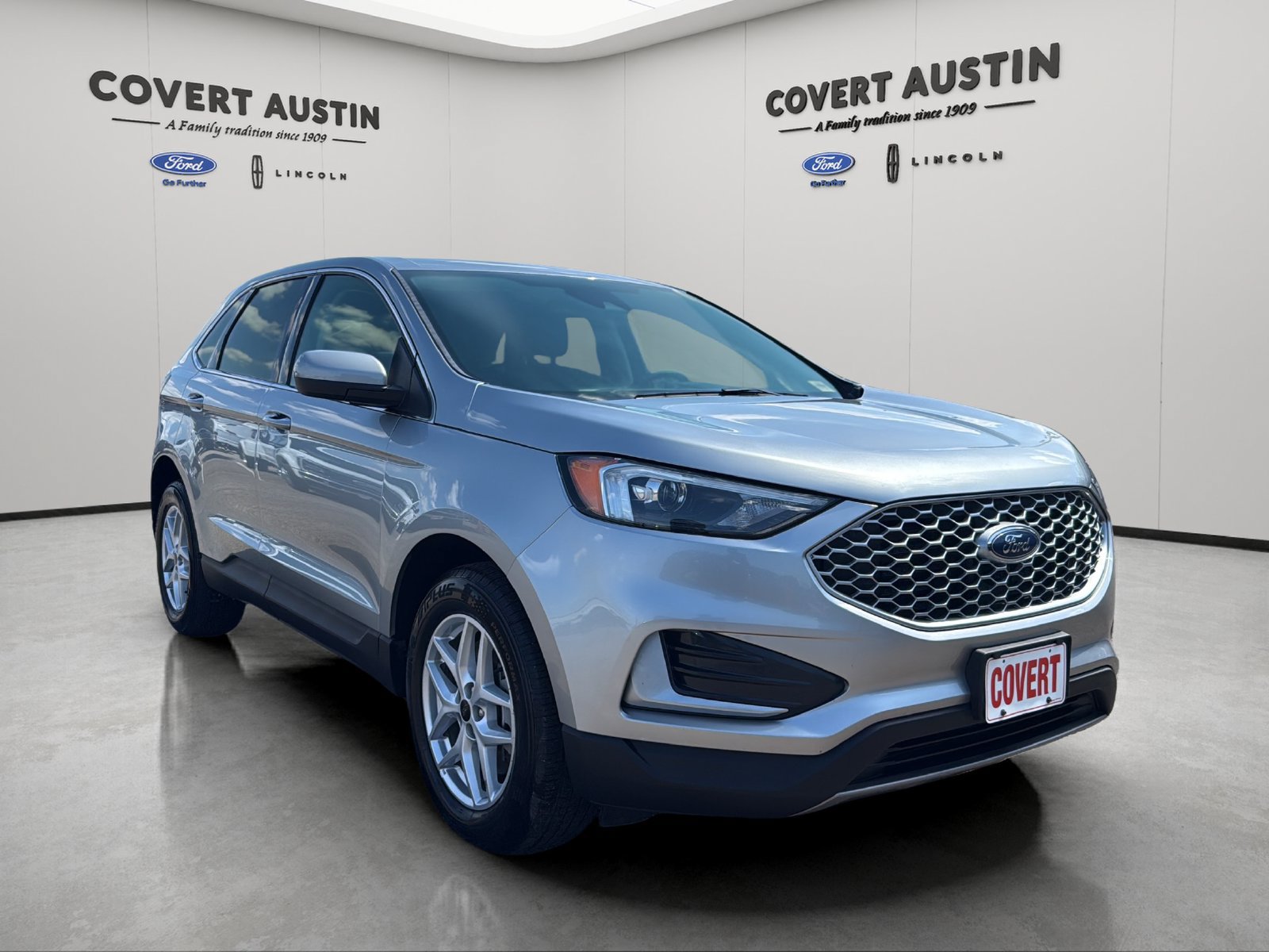 Used 2024 Ford Edge SEL AWD/4WD image 7