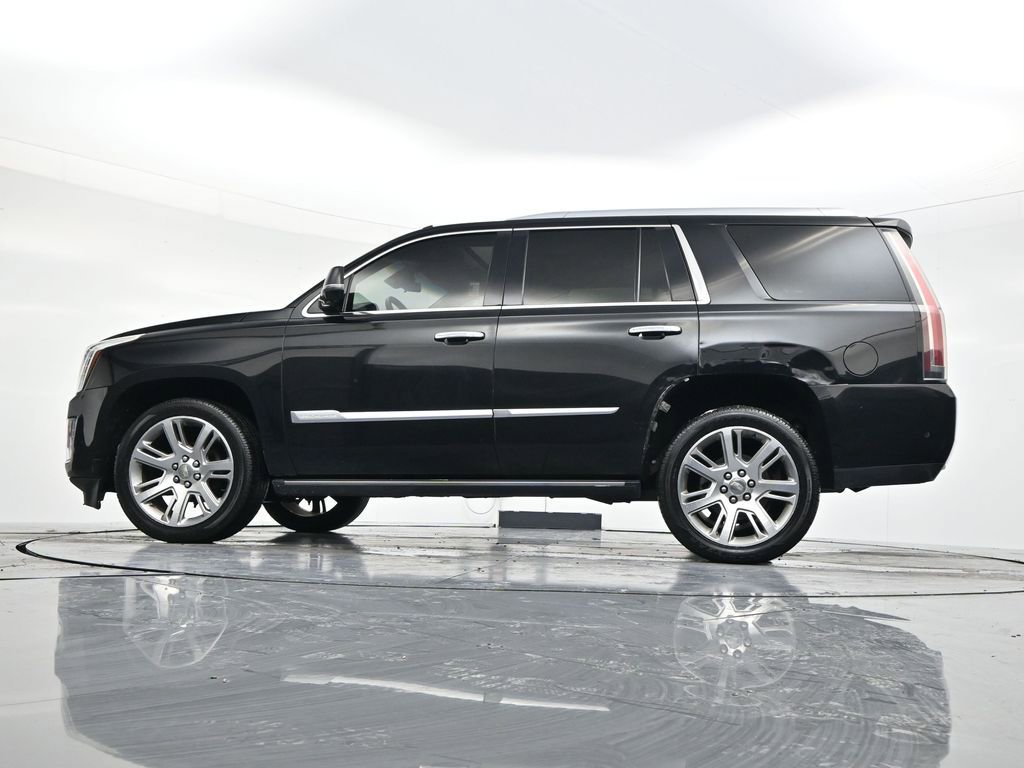 Used 2017 Cadillac Escalade Premium Luxury image 55