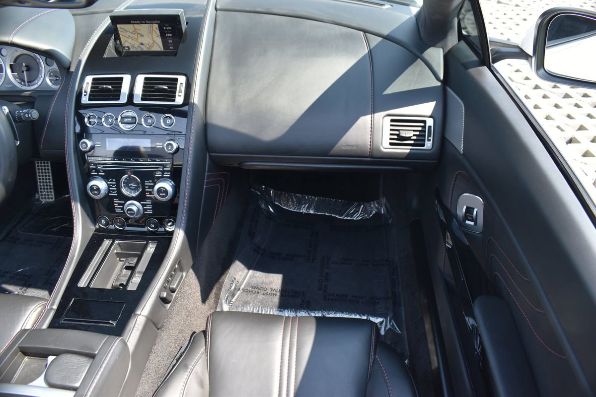 Used 2014 Aston Martin V8 Vantage S image 24