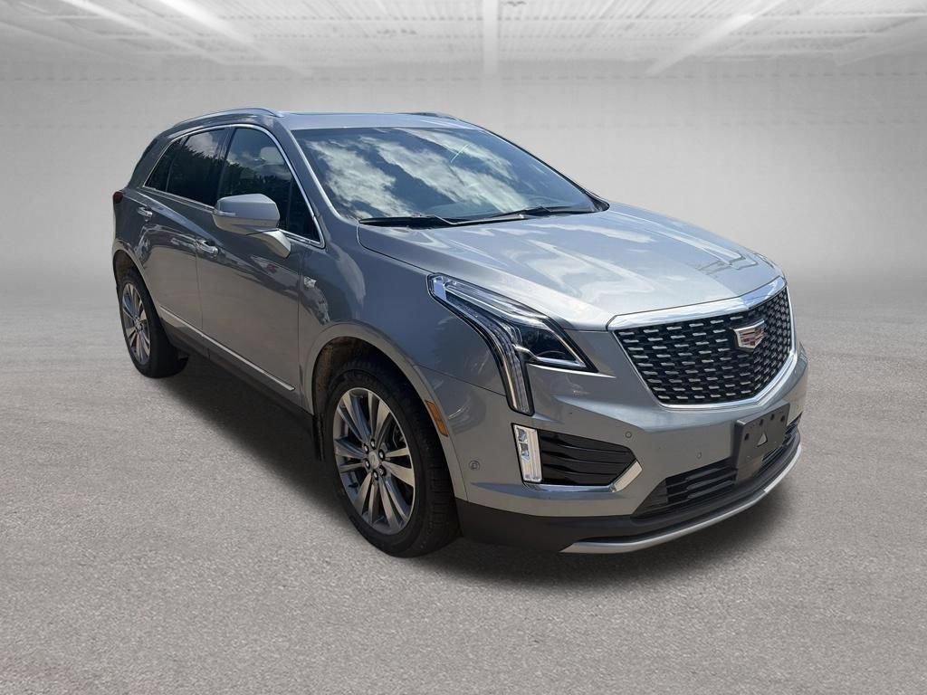 Certified 2024 Cadillac XT5 Premium Luxury w/ Platinum Package AWD/4WD image 4