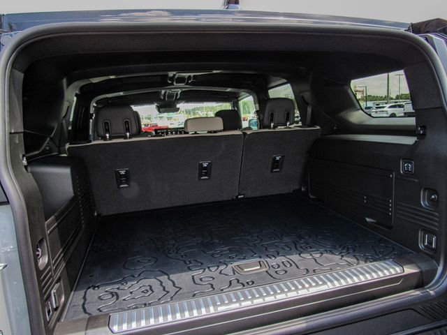 New 2026 GMC Hummer EV SUV image 12