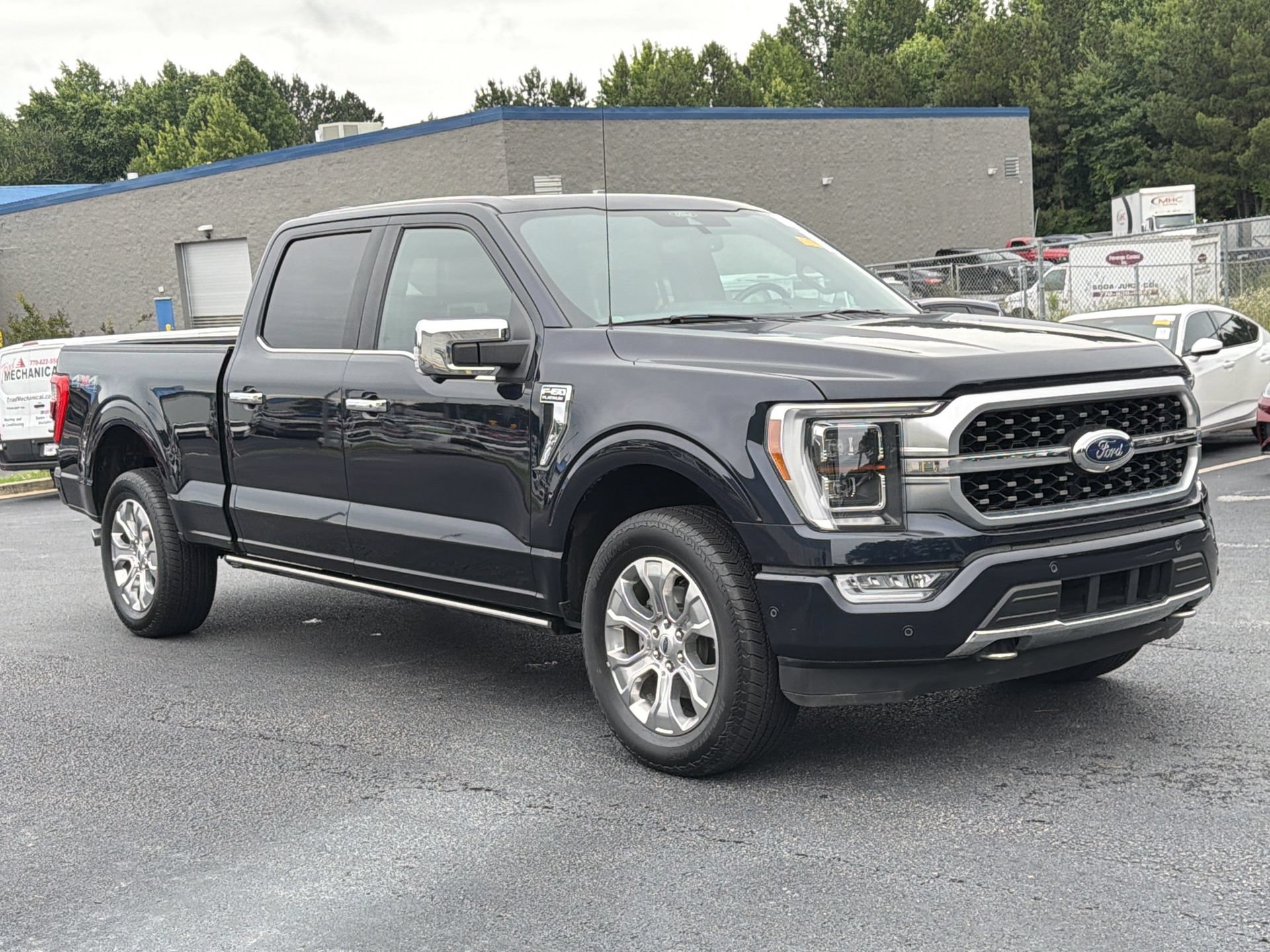 Used 2021 Ford F150 Platinum w/ Equipment Group 701A High AWD/4WD image 17