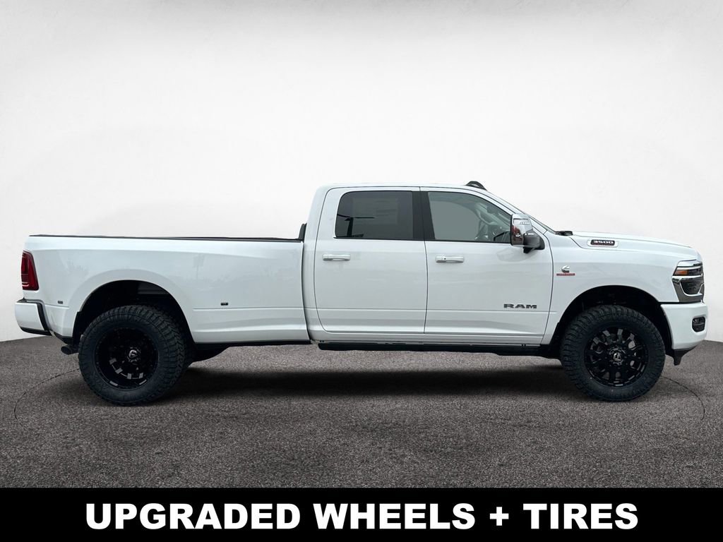 New 2026 RAM 3500 Laramie AWD/4WD image 6