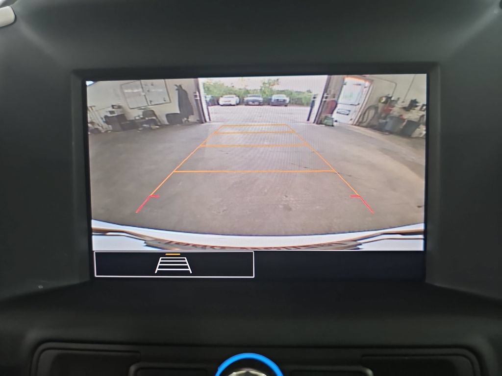 Used 2023 GMC Terrain SLE w/ LPO, Floor Liner Package AWD/4WD image 28
