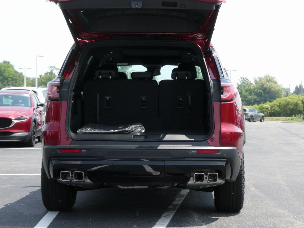 New 2025 GMC Acadia AT4 w/ Luxury Package AWD/4WD image 27