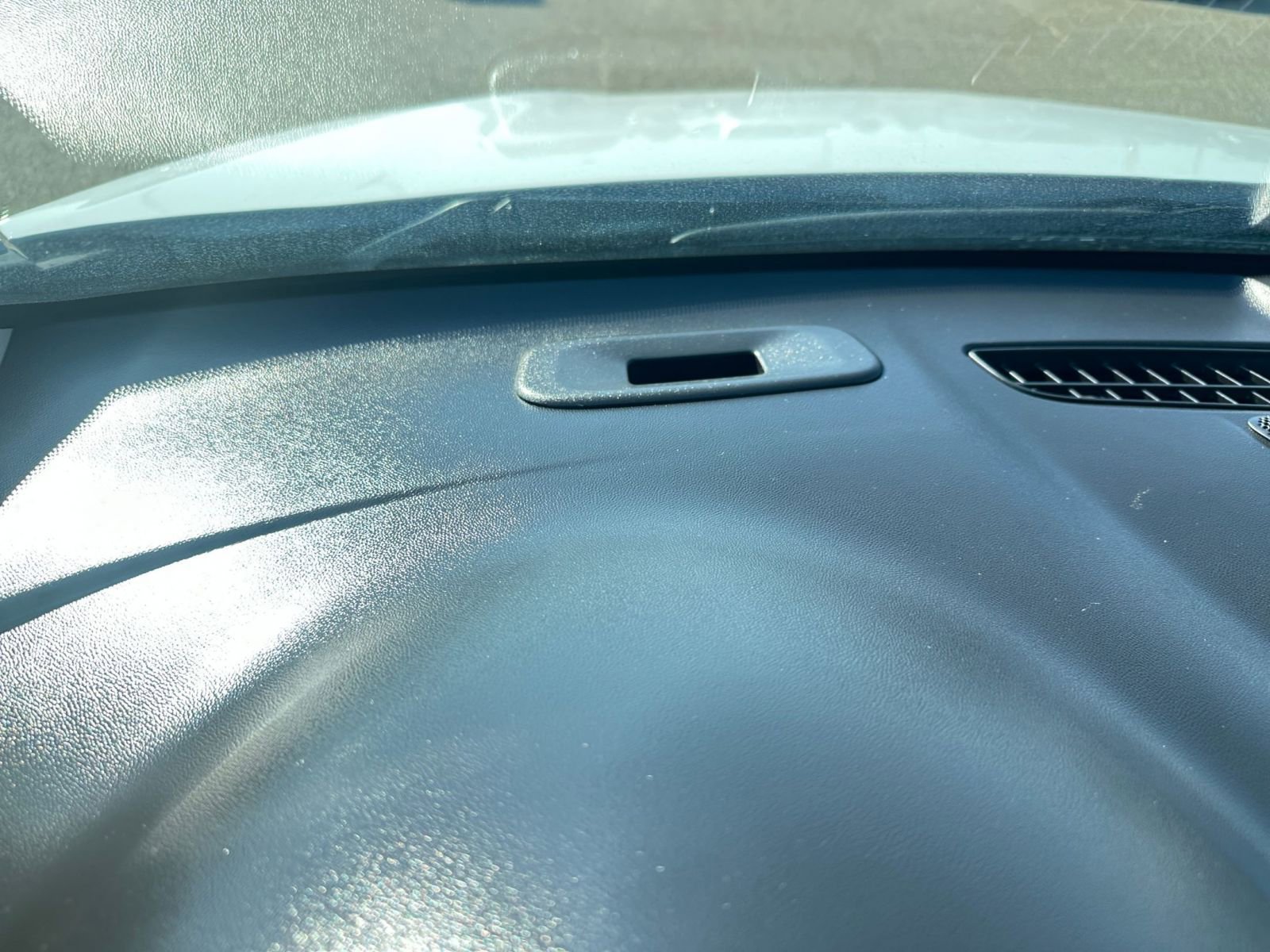 Used 2024 Chevrolet Malibu LT image 34