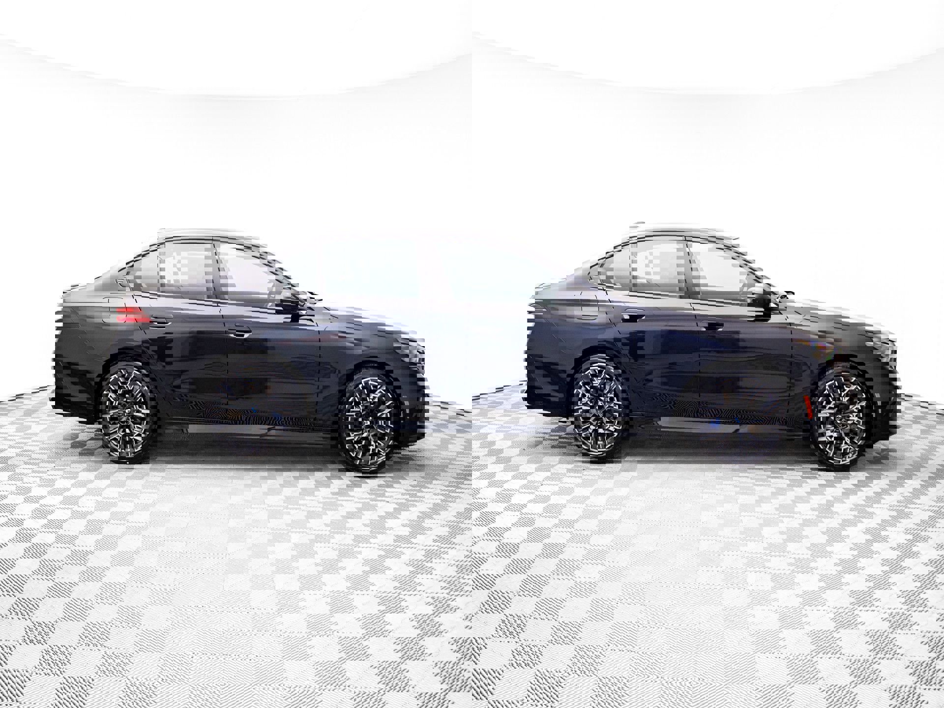 New 2026 BMW 530i xDrive w/ M Sport Package image 8