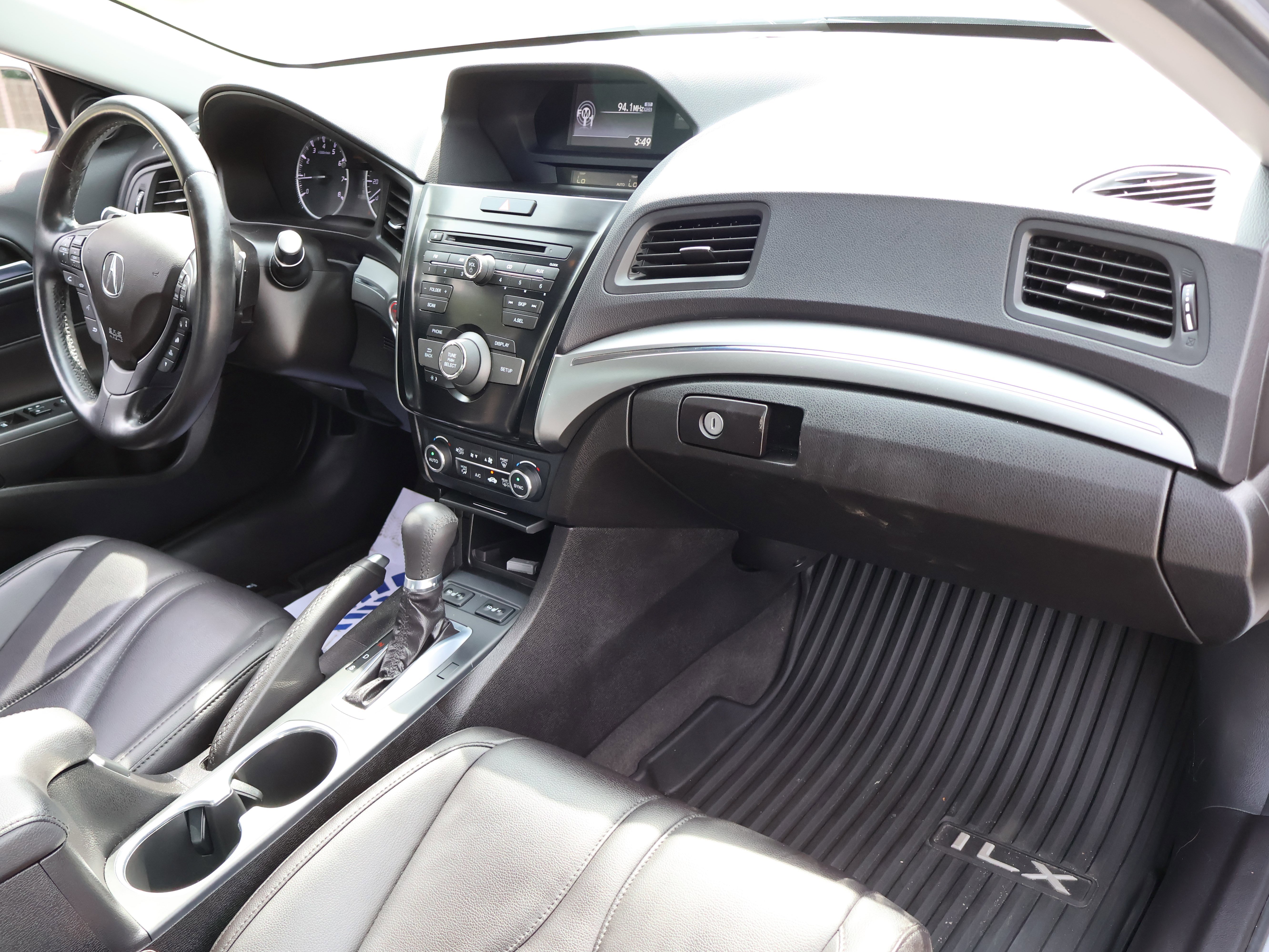 Used 2022 Acura ILX FWD image 12