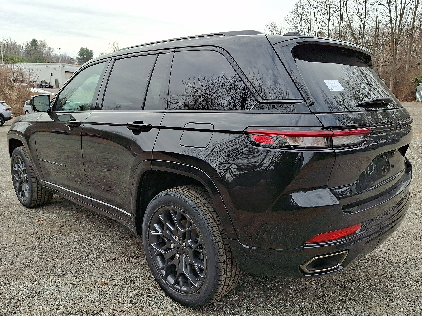 New 2025 Jeep Grand Cherokee Summit w/ Obsidian Package image 4