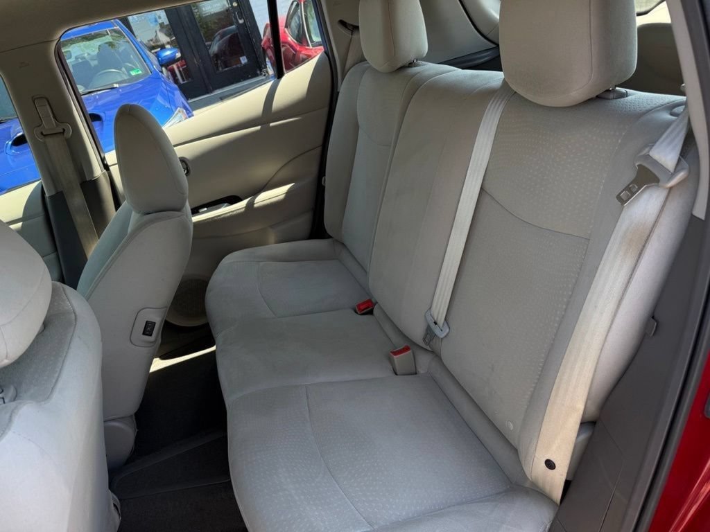 Used 2012 Nissan Leaf SL FWD image 34