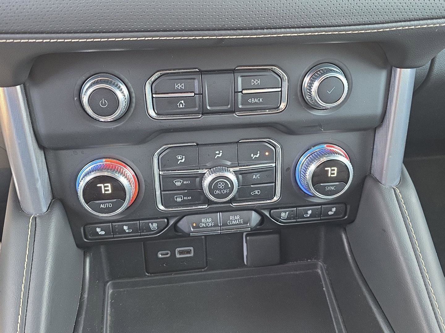 Used 2022 GMC Yukon SLT w/ SLT Premium Package image 25