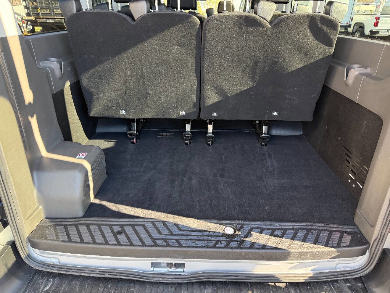 Used 2022 Ford Transit 350 XLT image 27