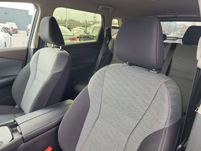 Used 2023 Nissan Rogue SV image 12