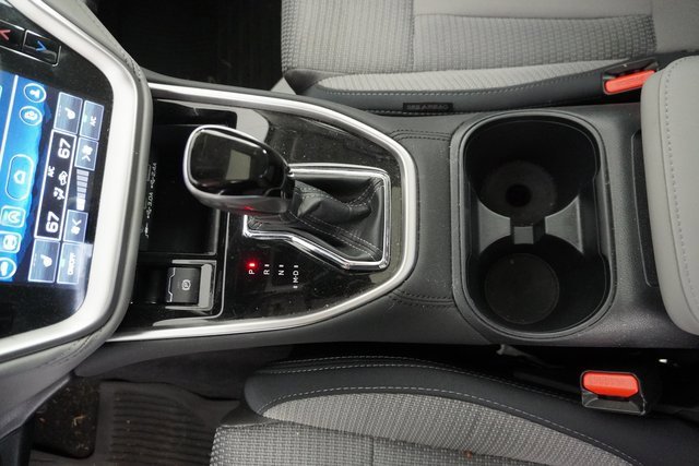 Used 2025 Subaru Outback Premium image 19