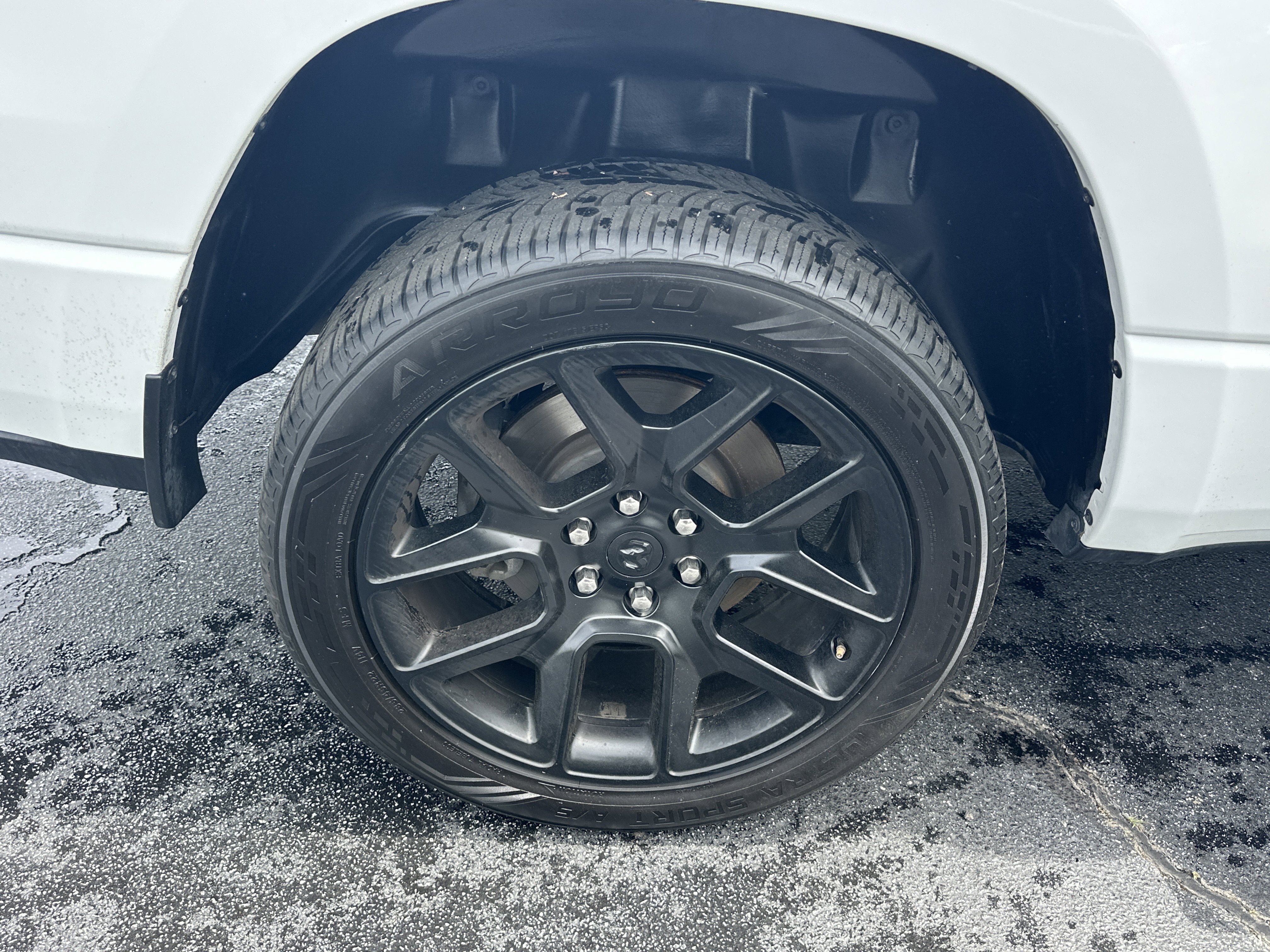 Used 2023 RAM 1500 Laramie image 21