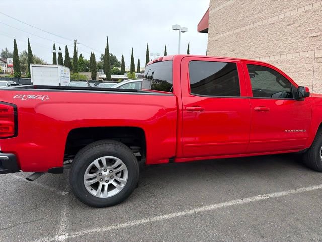 Used 2017 Chevrolet Silverado 1500 LT w/ All Star Edition AWD/4WD image 7