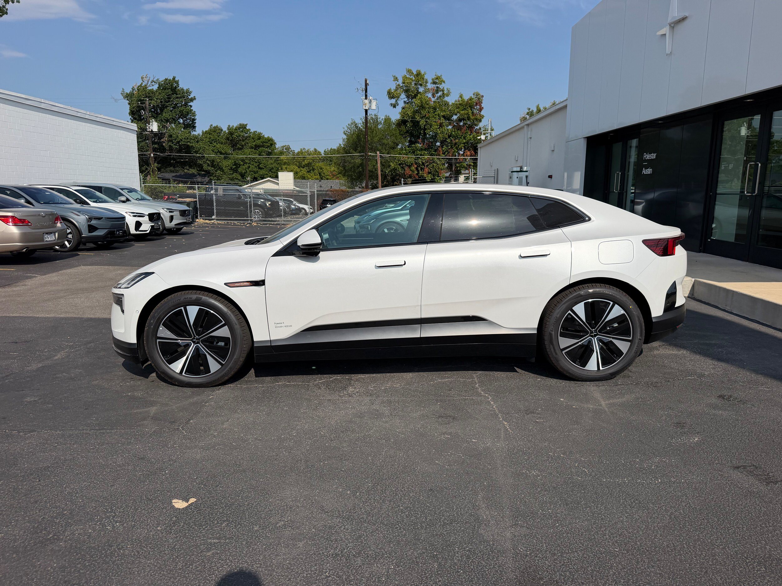 New 2026 Polestar Polestar 4 AWD/4WD image 3