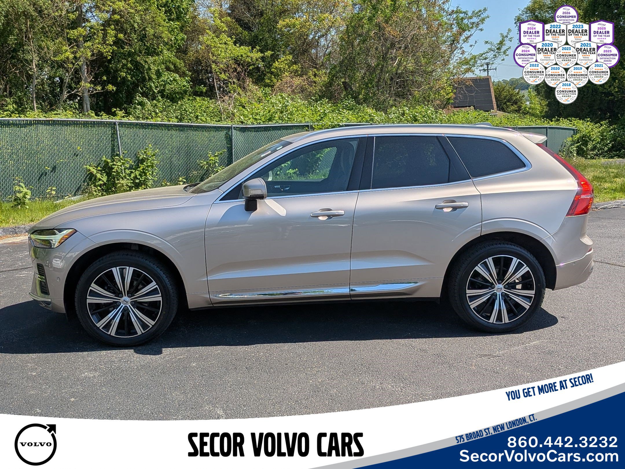Certified 2023 Volvo XC60 B5 Plus w/ Climate Package AWD/4WD image 9