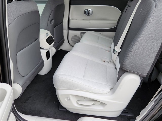 New 2026 Hyundai Ioniq 9 S image 7