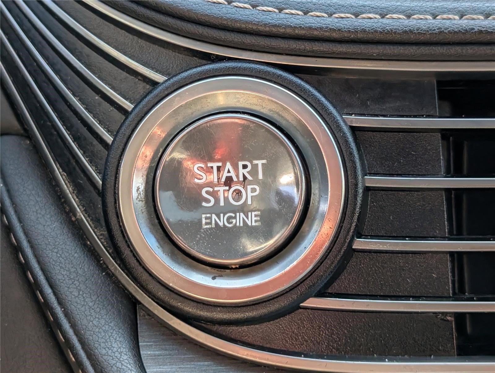 Used 2019 Lexus LS 500 AWD w/ Accessory Package (Z2) image 26