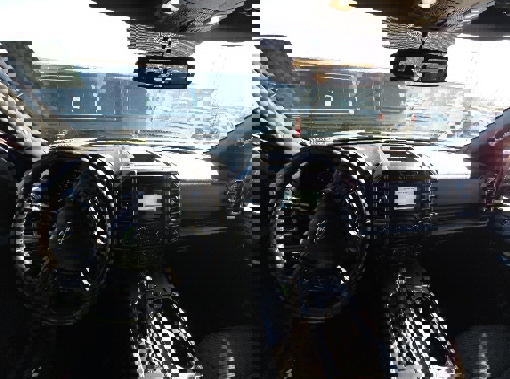 Used 2017 Ford F150 XLT w/ Equipment Group 302A Luxury image 9