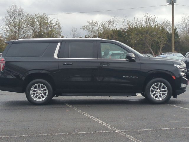 Used 2021 Chevrolet Suburban LS image 4