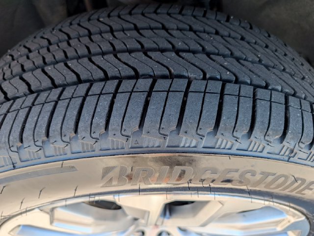 Used 2022 GMC Yukon XL Denali AWD/4WD image 28