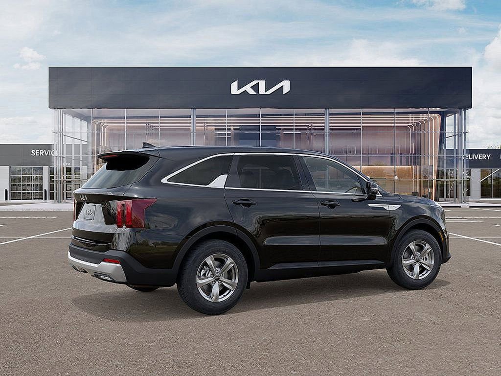 New 2026 Kia Sorento LX FWD image 6