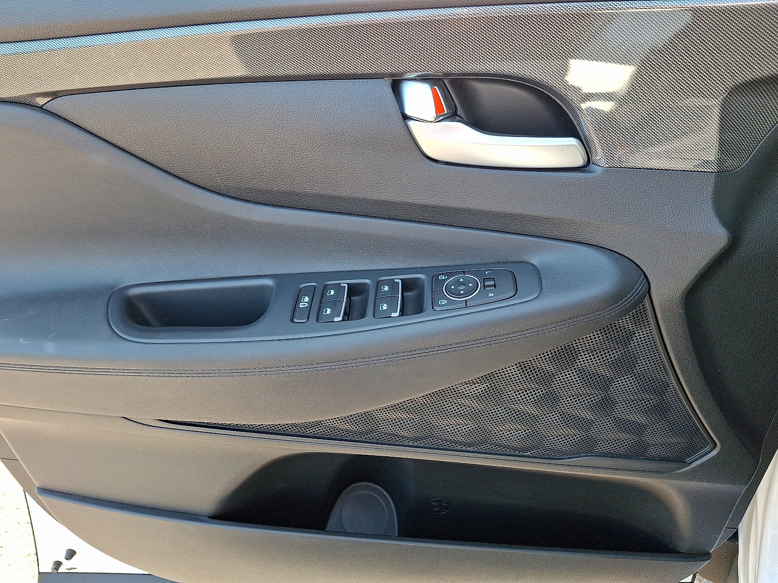 Certified 2023 Hyundai Santa Fe SEL AWD/4WD image 13
