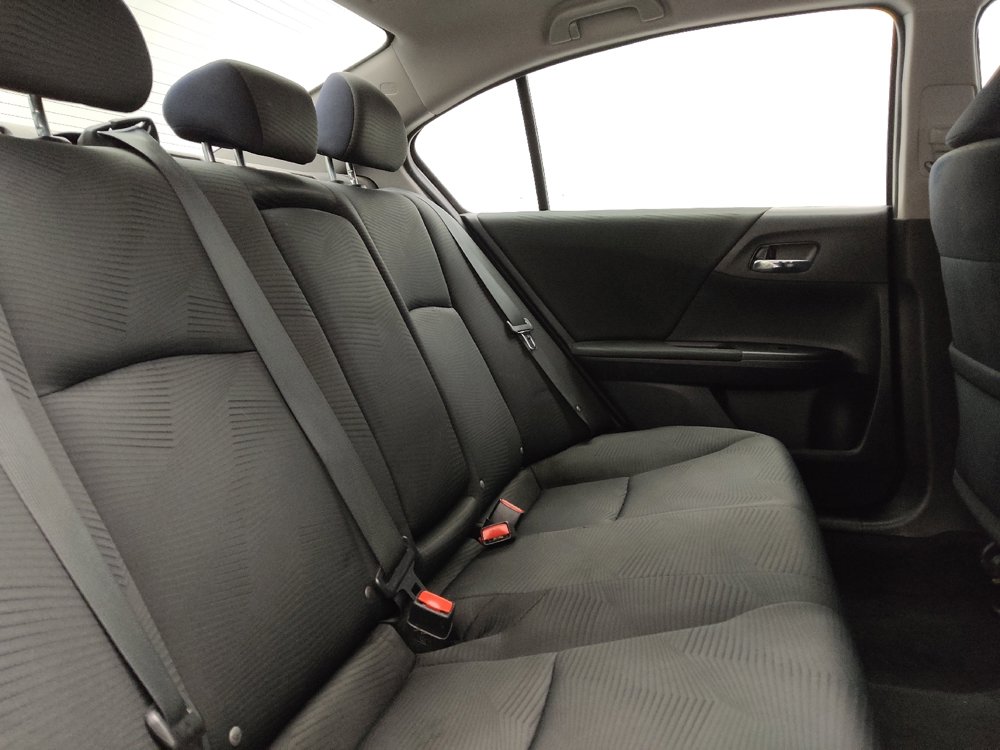 Used 2016 Honda Accord LX image 19