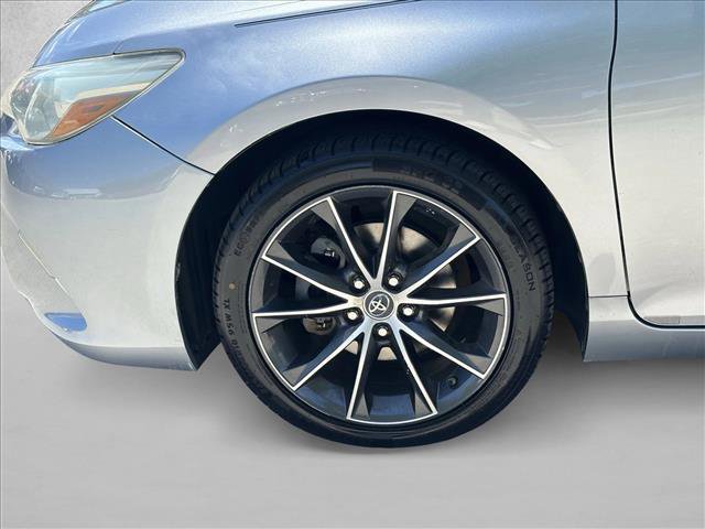Used 2016 Toyota Camry XSE w/ Moonroof Package FWD image 26