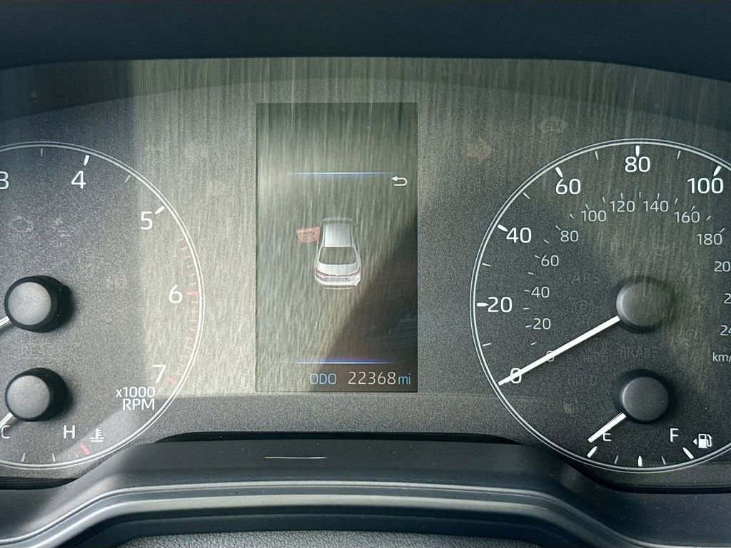 Used 2024 Toyota Corolla LE FWD image 13