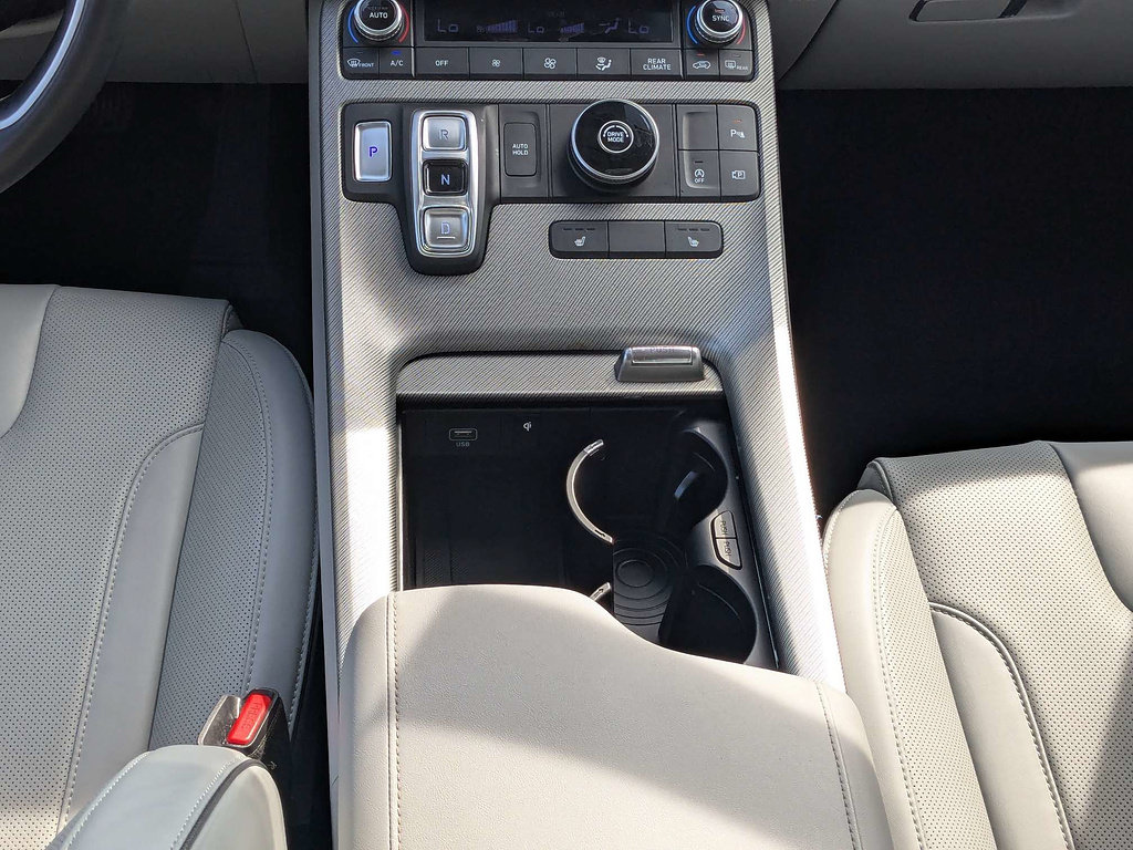 Used 2024 Hyundai Palisade SEL FWD image 21