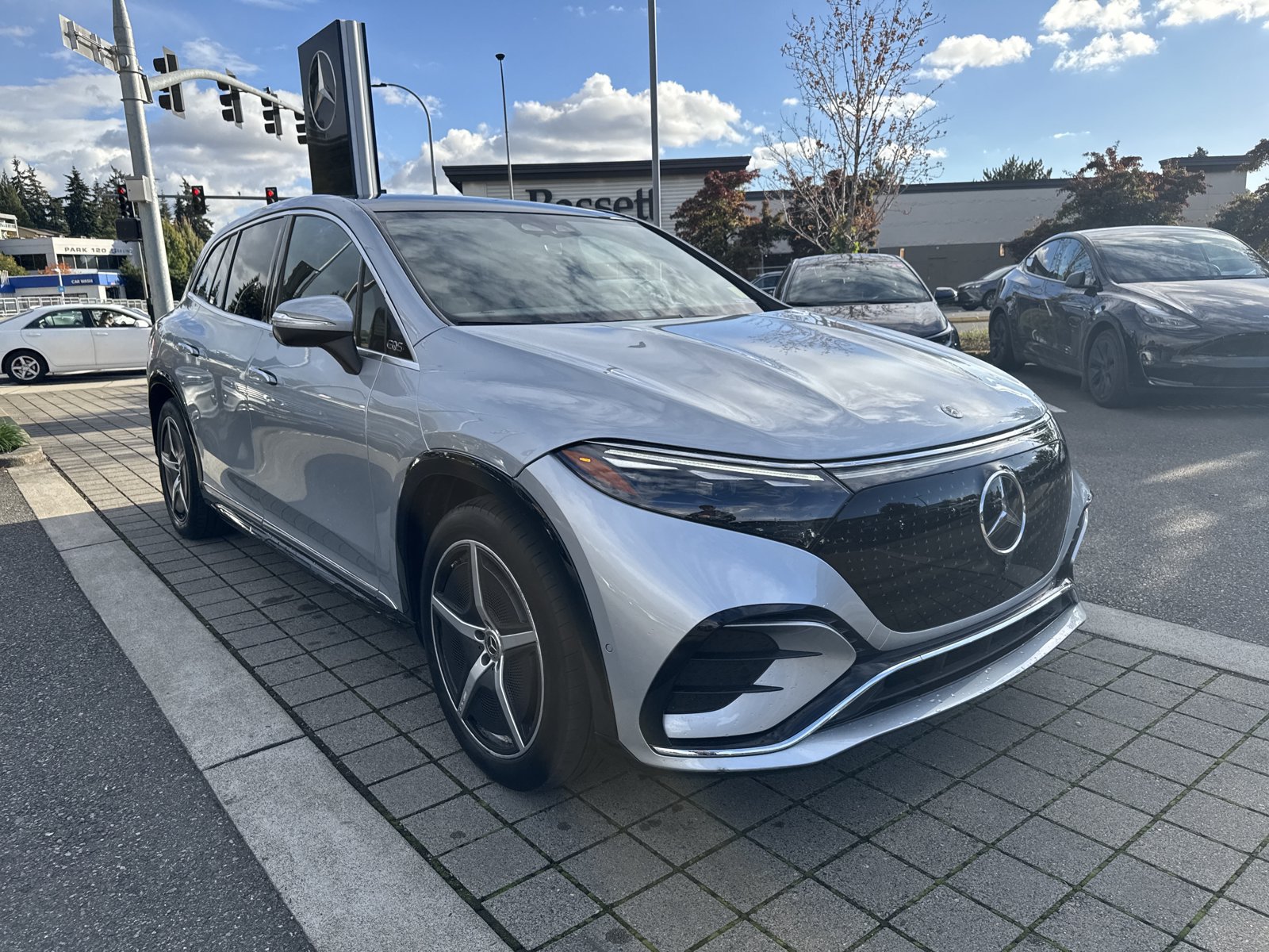 Certified 2023 Mercedes-Benz EQS 450+ 4MATIC SUV image 3
