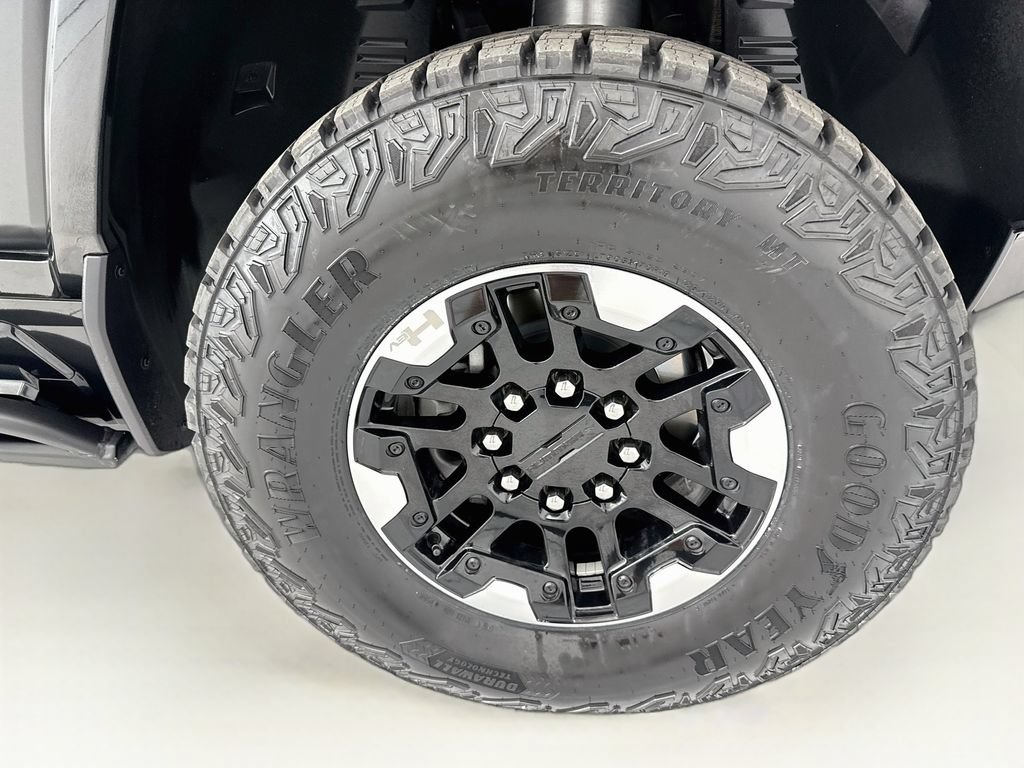 Used 2024 GMC Hummer EV 3X w/ Extreme Off-Road Package AWD/4WD image 31