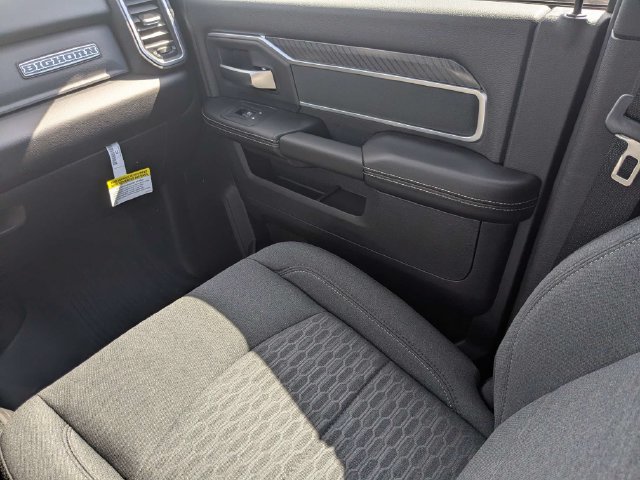 New 2026 RAM 2500 Big Horn AWD/4WD image 17