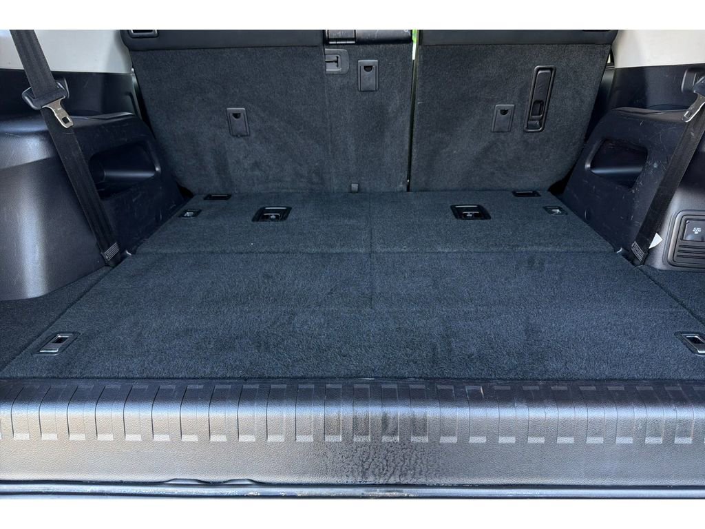 Used 2017 Toyota 4Runner SR5 image 18