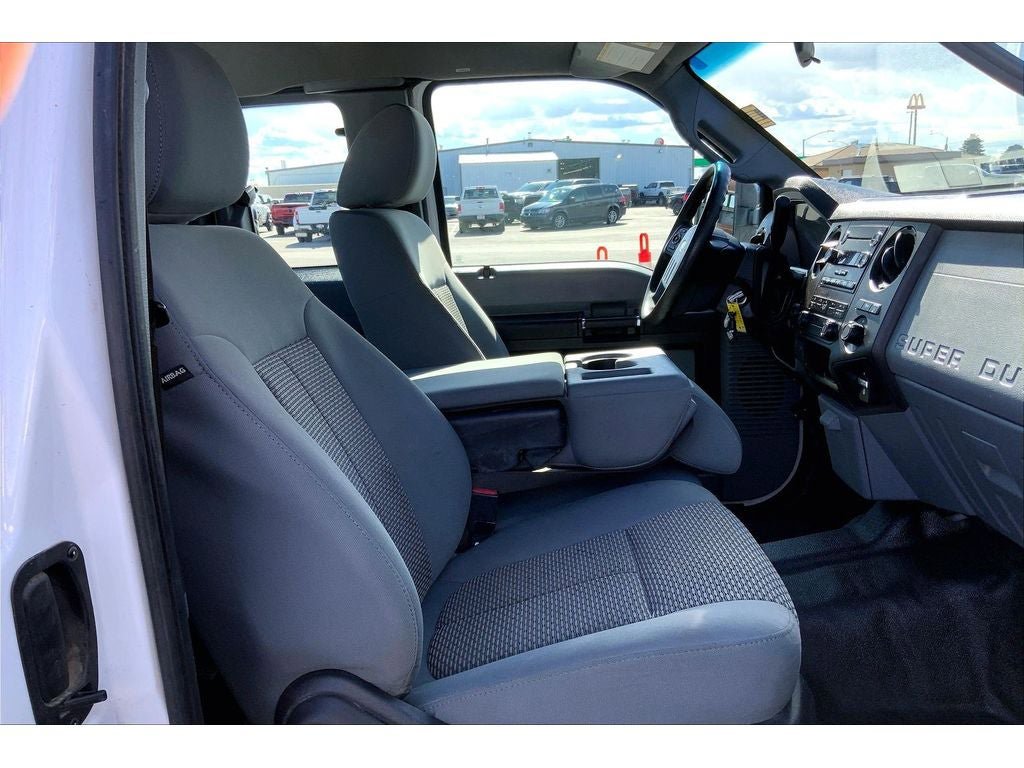 Used 2015 Ford F250 XL w/ Power Equipment Group AWD/4WD image 8