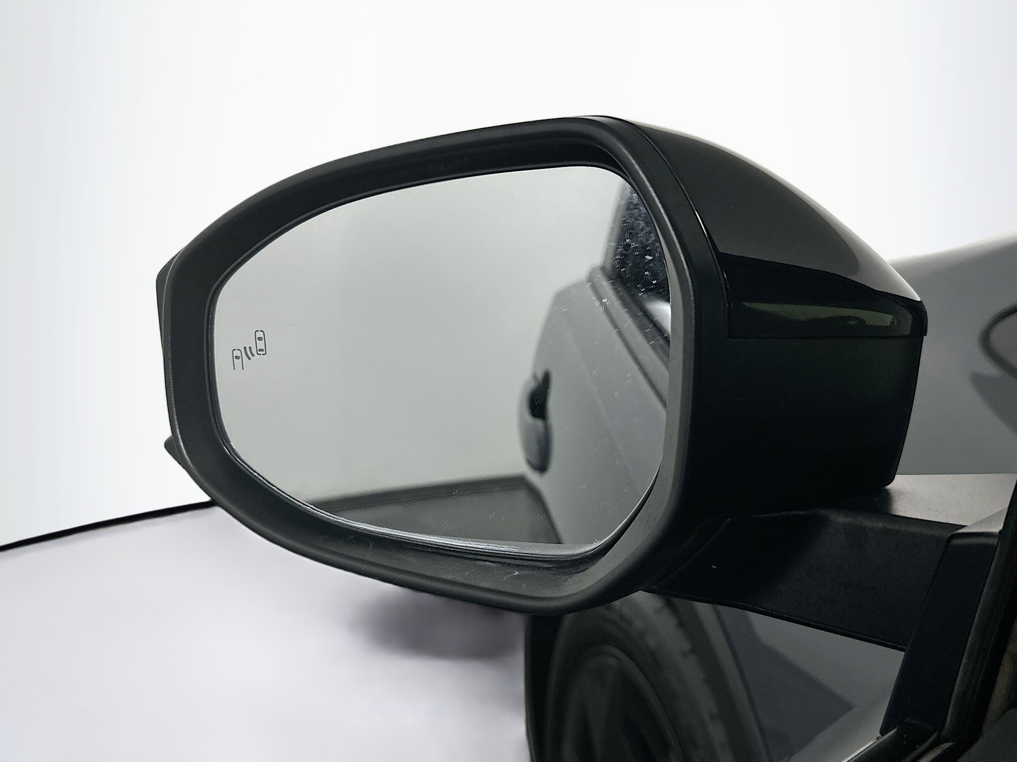 Used 2024 Toyota Prius LE image 16