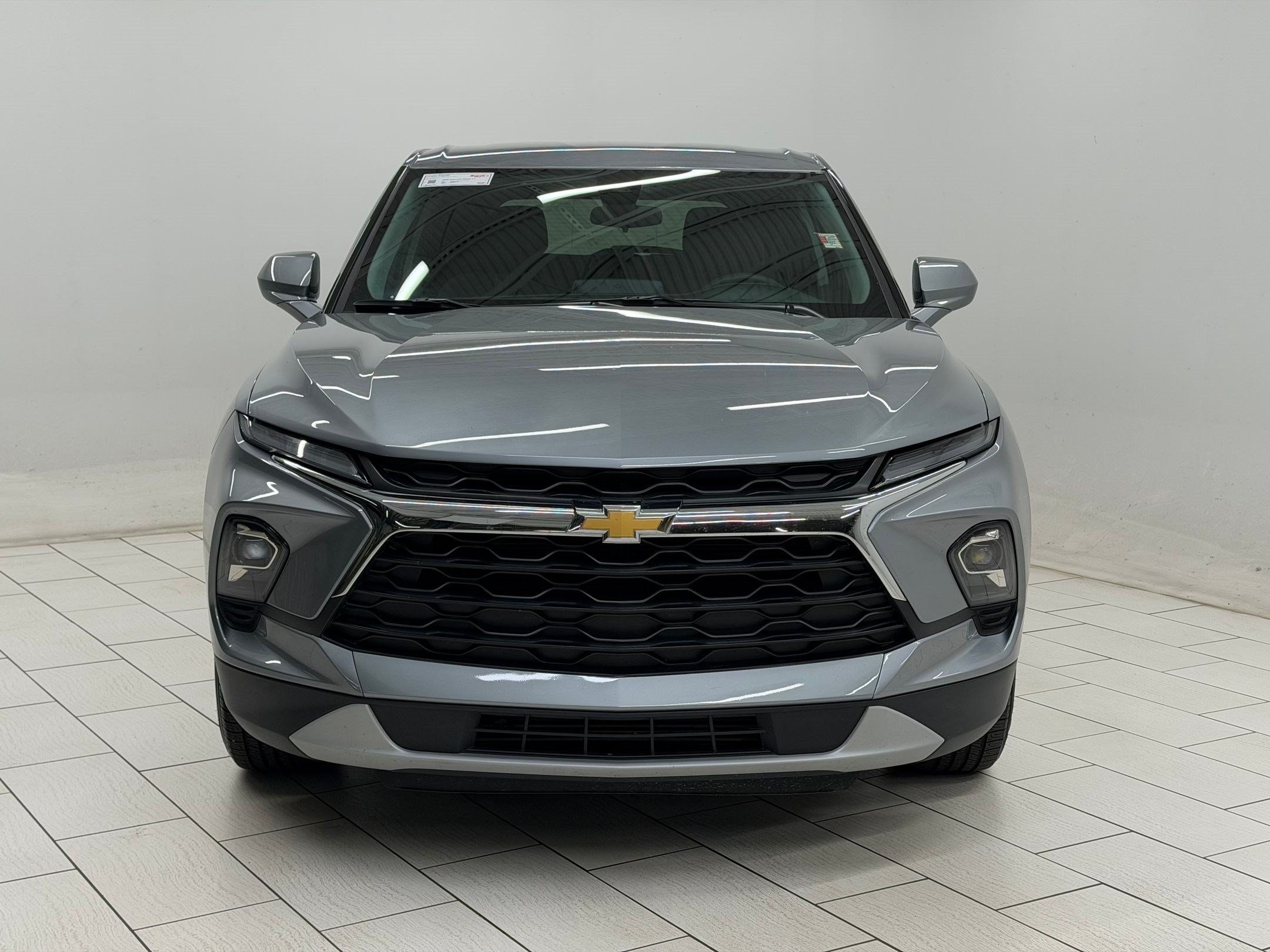 Used 2025 Chevrolet Blazer LT AWD/4WD image 5