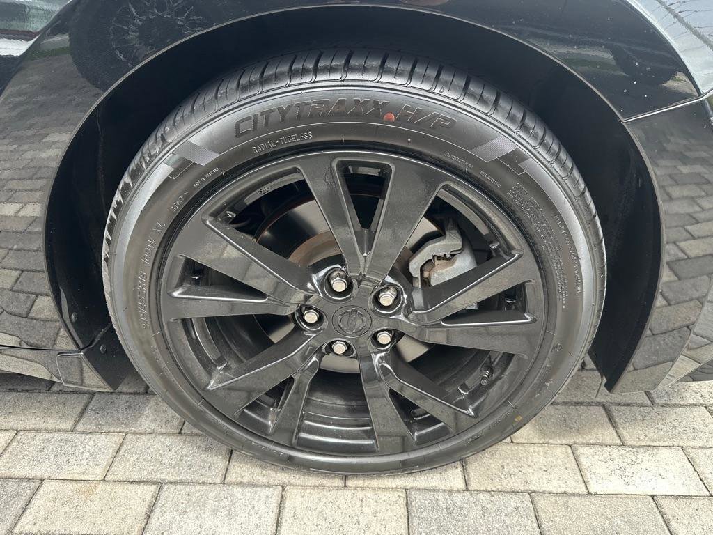 Used 2023 Nissan Maxima SR w/ Sport Mat Group FWD image 31