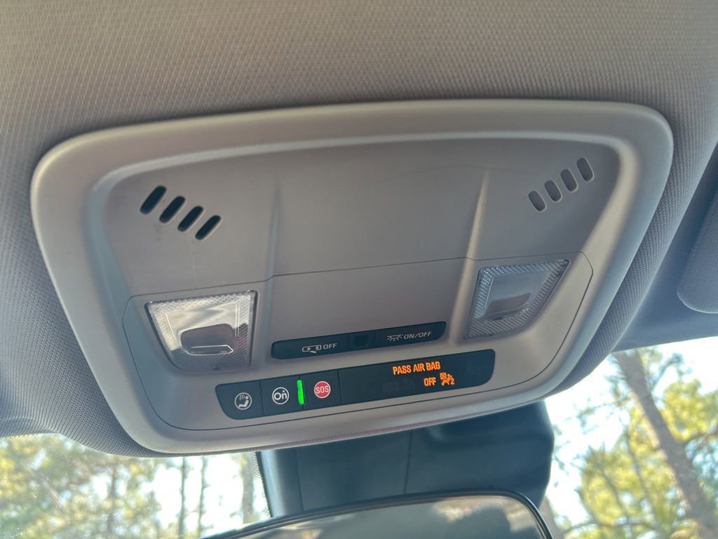 Used 2023 Chevrolet Malibu LT image 14