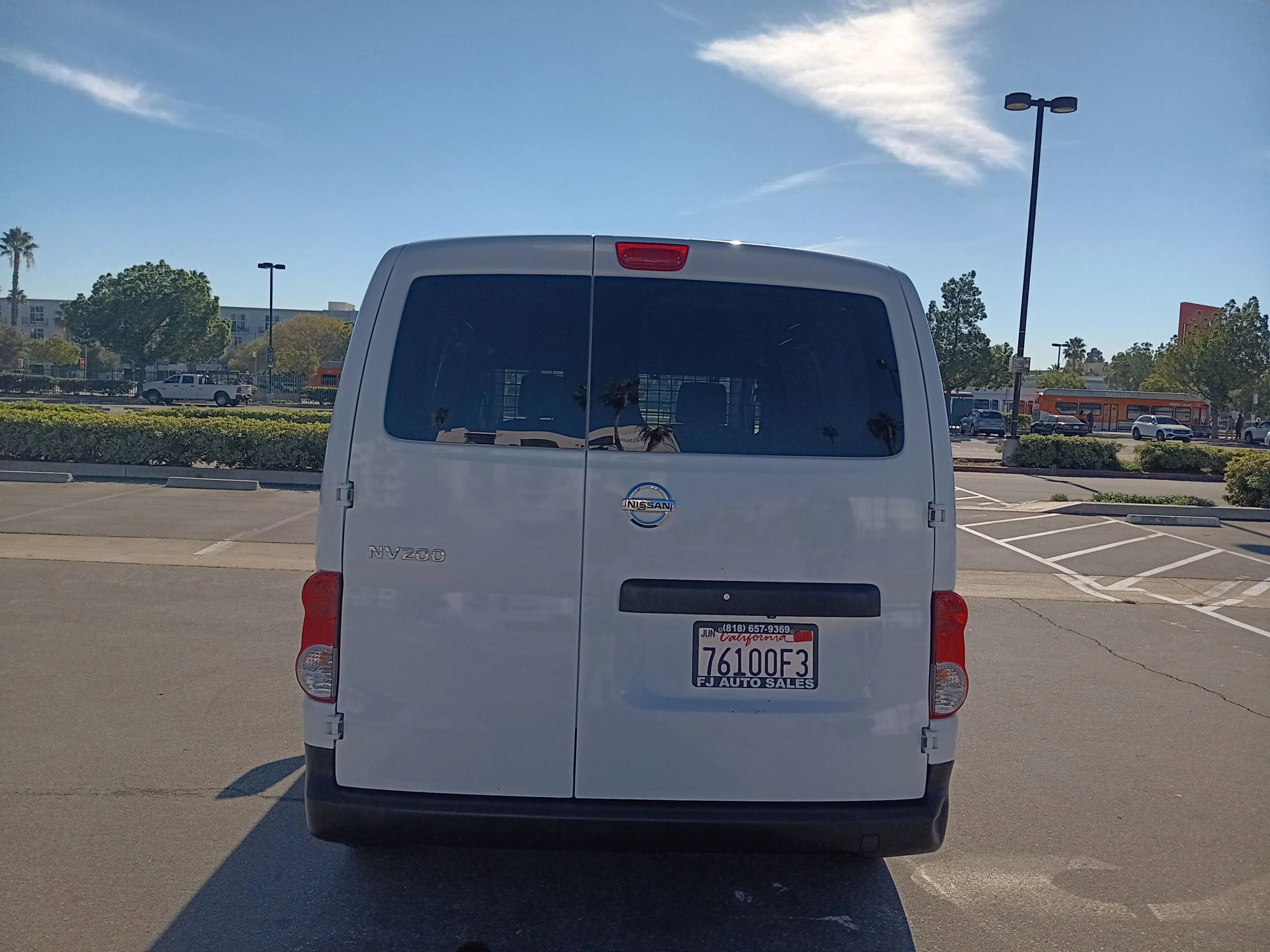 Used 2021 Nissan NV200 S w/ Back Door Glass Package image 9