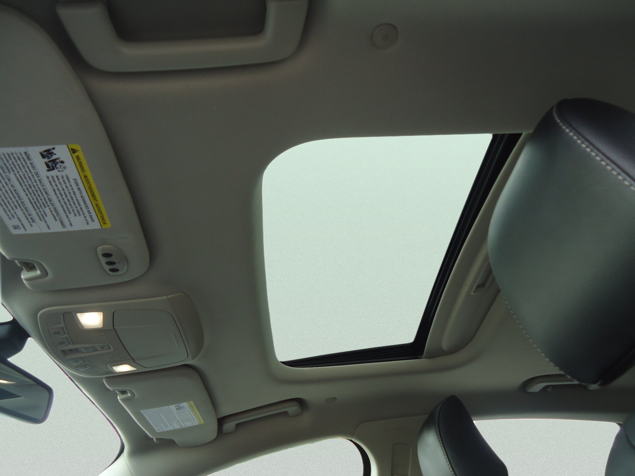 Used 2020 Ford Fusion SEL FWD image 21