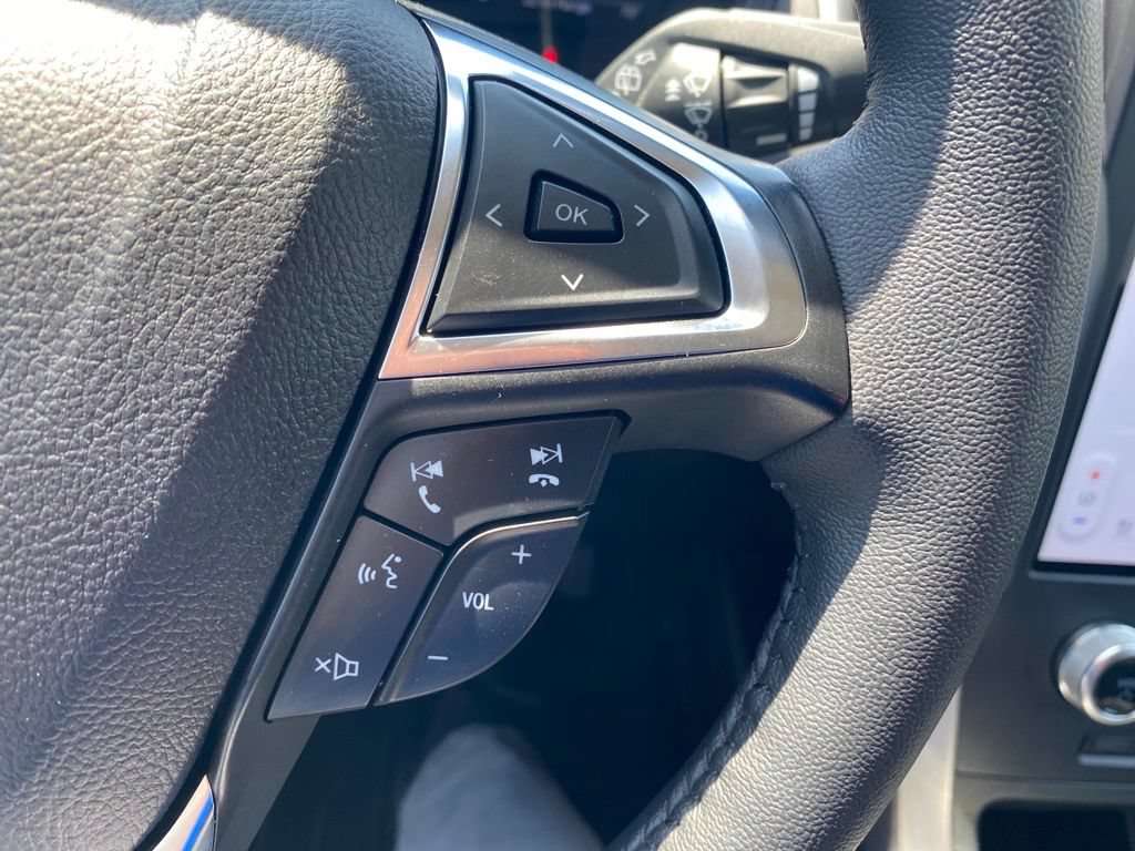 Used 2024 Ford Edge SEL w/ Convenience Package AWD/4WD image 9